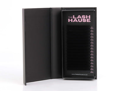 Mega Volume 0.03 Blackout Baddie