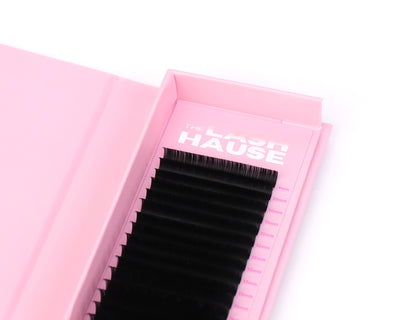 Flat Lashes – Single Length & Mix Trays
